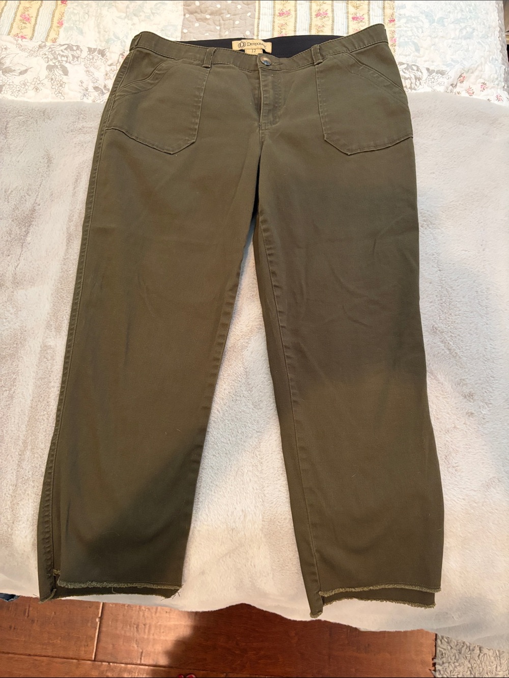 Democracy Olive Green Cropped Slim Straight Jeans